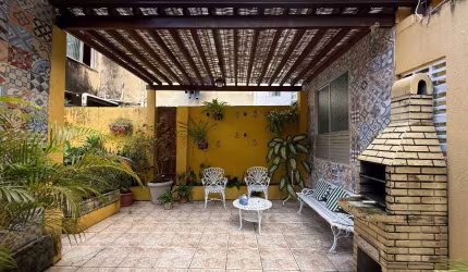 CASA DE RUA NO JARDIM BRASIL - BARRA