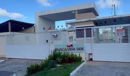 Casa com terreno Amplo no Busca Vida Side