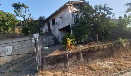 Casa em condomínio fechado com 2 quartos à venda no Tribess, Blumenau  por R$ 370.000