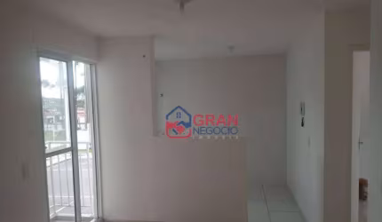 Apartamento no Condomínio Club Califórnia.