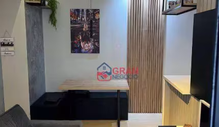 Apartamento mobiliado à venda na região do Campo Comprido