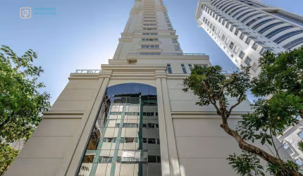 Apartamento com 3 dormitórios à venda no Centro, em Balneário Camboriú/SC