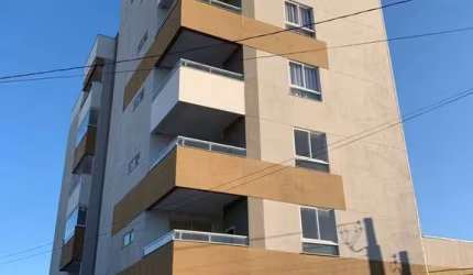 Apartamento com 3 dormitórios para alugar, 85 m² por R$ 3.800,00/mês - Gravatá - Navegantes/SC