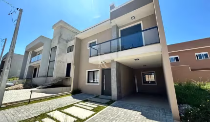 Sobrado com 3 dorms, Costeira, São José dos Pinhais - R$ 740 mil, Cod: 308
