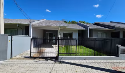 Casa com excelente acabamento em Pomerode