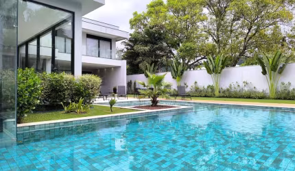Mansão condomínio jardim Acapulco Guarujá 05 suítes