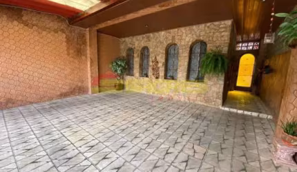 Sobrado 247m² na Vila Guilherme por R$ 1.000.000,00