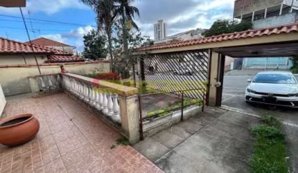 Sobrado com 05 suítes para Locação ou Venda - Vila Maria Alta