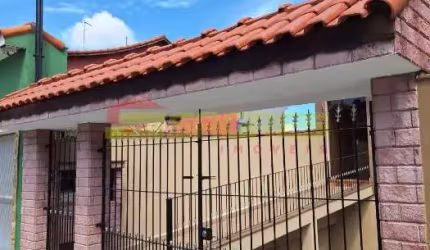Sobrado com 3 dormitórios (sendo 1 suíte) à Venda com 248 m² por R$ 1.450.000,00