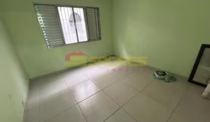 Casa 180m² no Parque Novo Mundo por R$ 3.500,00