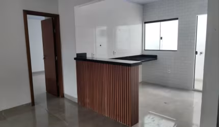 Vende-se casa no bengui