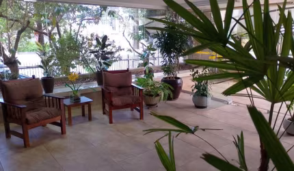 Apartamento 2 dormitórios - Vila Matilde,  1 banheiro - 1 vaga - cozinha - sala conjugada com sala de jantar - sacada - lavanderia. 9º andar, próximo a Praça da Toco