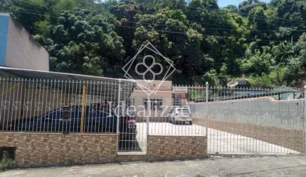 Casa para Venda em Volta Redonda / RJ no bairro 249