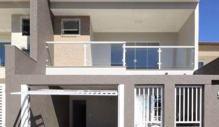 Casa para Venda em Volta Redonda / RJ no bairro Aero Clube