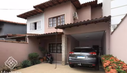 Casa para Venda em Volta Redonda / RJ no bairro Morada da Colina