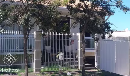 Casa para Venda em Volta Redonda / RJ no bairro Morada da Colina