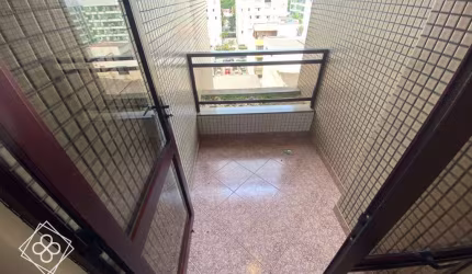 Apartamento para Venda em Volta Redonda / RJ no bairro Aterrado