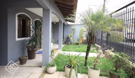Casa para Venda em Volta Redonda / RJ no bairro Morada da Colina
