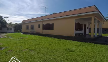 Casa para Venda em Pinheiral / RJ no bairro Rolamão