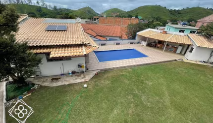Casa para Venda em Barra Mansa / RJ no bairro Morada do Vale