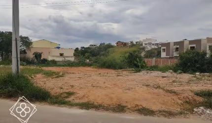 Lote para Venda em Volta Redonda / RJ no bairro Roma