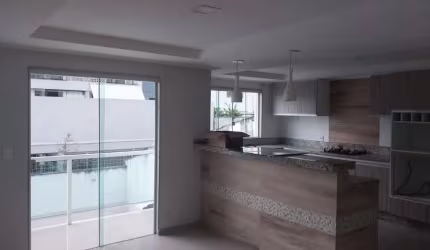 Casa para Venda em Volta Redonda / RJ no bairro Jardim Belvedere