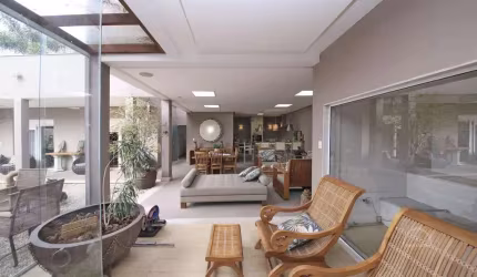 Casa de Alto Padrão com Piscina, Sauna, Closet e Espaço Gourmet – Laranjal, Volta Redonda/RJ