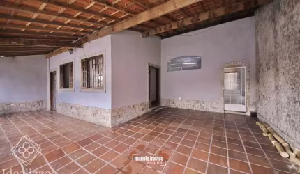 Casa para Venda em Volta Redonda / RJ no bairro Água Limpa