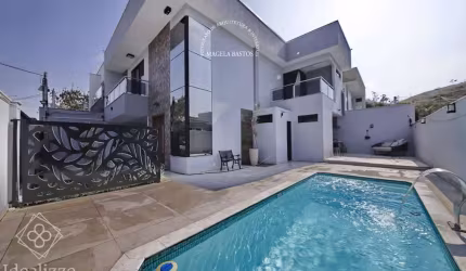 Casa para Venda em Volta Redonda / RJ no bairro Jardim Belvedere