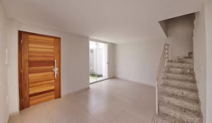 Casa para Venda no bairro Jardim Provence em Volta Redonda / RJ