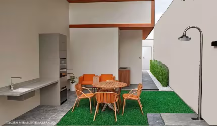 Casa linear nova com suíte, pé direito alto, quintal e churrasqueira - Arvoredo em Pinheiral
