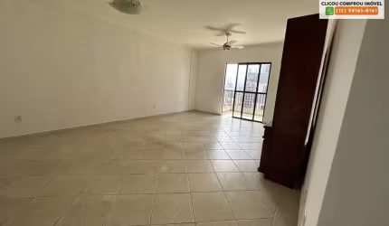 3 dormitórios  varanda !!! Vaga demarcada