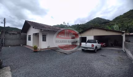 Casa com 3 quartos à venda no Progresso, Blumenau , 147 m2 por R$ 450.000