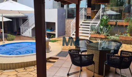 Casa com 3 dormitórios à venda, 218 m² por R$ 580.000,00 - Residencial Estados Unidos - Uberaba/MG