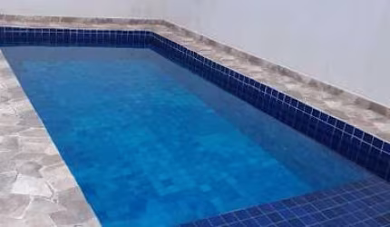 VENDE-SE EXCELENTE CASA NO MANGUEIRAS