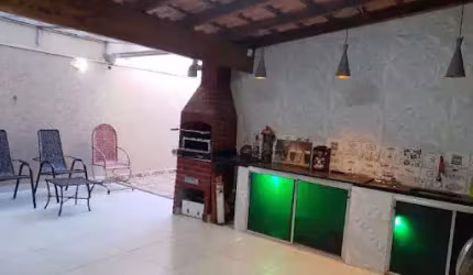 VENDE-SE EXCELENTE CASA NO CIDADE NOVA
