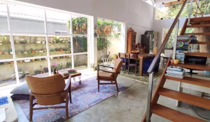 CASA EM BOMBAS