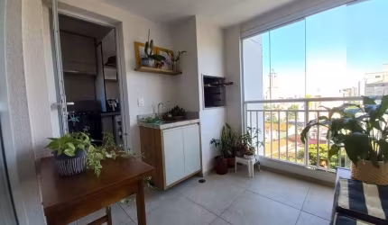 Apartamento tipo para venda com 2 quartos, sendo 1 suíte, 76m²