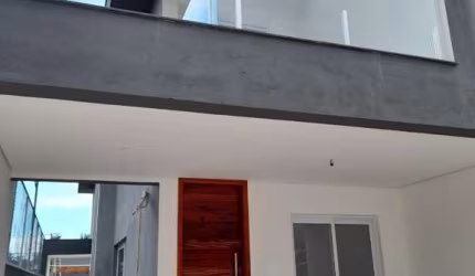 Casa em condomínio para venda com 3 quartos, sendo 3 suítes, 232m²