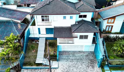 Casa no condomínio Condomínio Jaqueline para venda com 3 quartos, sendo 1 suíte, 396m²