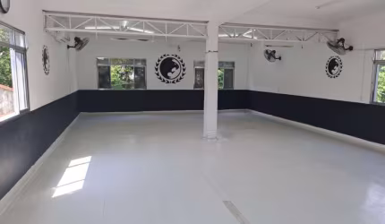 Loja de rua para venda, 238m²