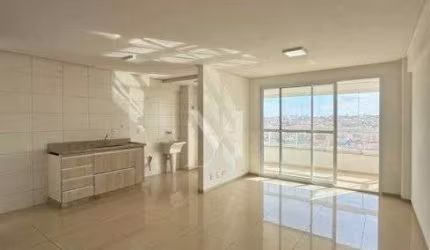 Apartamento à venda com espaço amplo, armários, 3 quartos e ótima localização em Rio Verde - GO