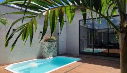 Casa a venda com piscina e 3 quartos sendo 2 suites em Residencial Canaã II - Rio Verde - GO