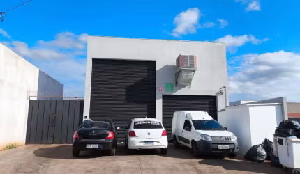 Galpão á venda no Residencial Paineiras Rio Verde Go