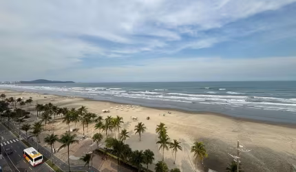 Cobertura à Venda Frente Mar com 5 quartos, 304m²