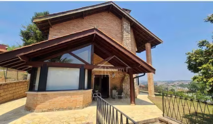 Casa à venda no Condomínio Marambaia, Vinhedo/SP