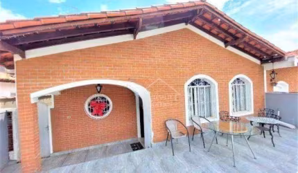 Casa à venda, Centro, Vinhedo - SP