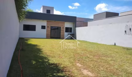 Casa á  venda, no Jardim Niero II - Louveira/SP