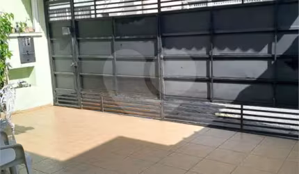 Casa com 4 quartos à venda em Vila Gumercindo - SP