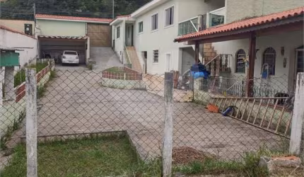 Casa com 3 quartos à venda em Horto Florestal - SP